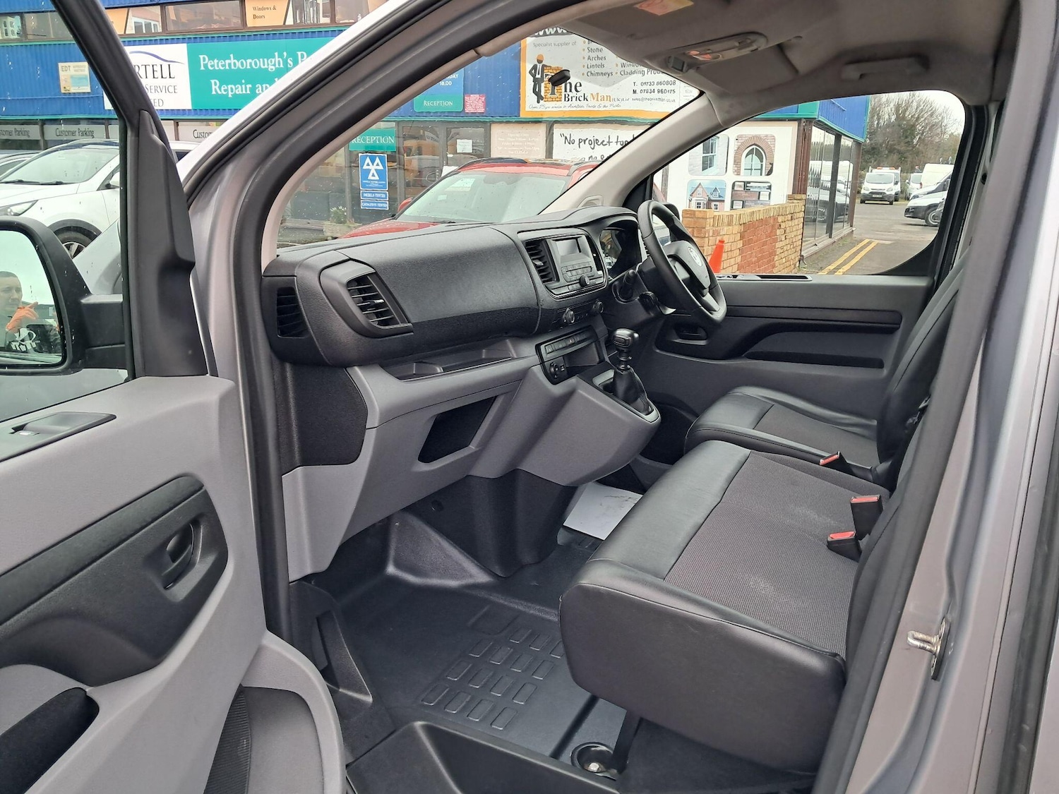 Used Vauxhall Vivaro 2019 for sale - 76975730: Photo 11