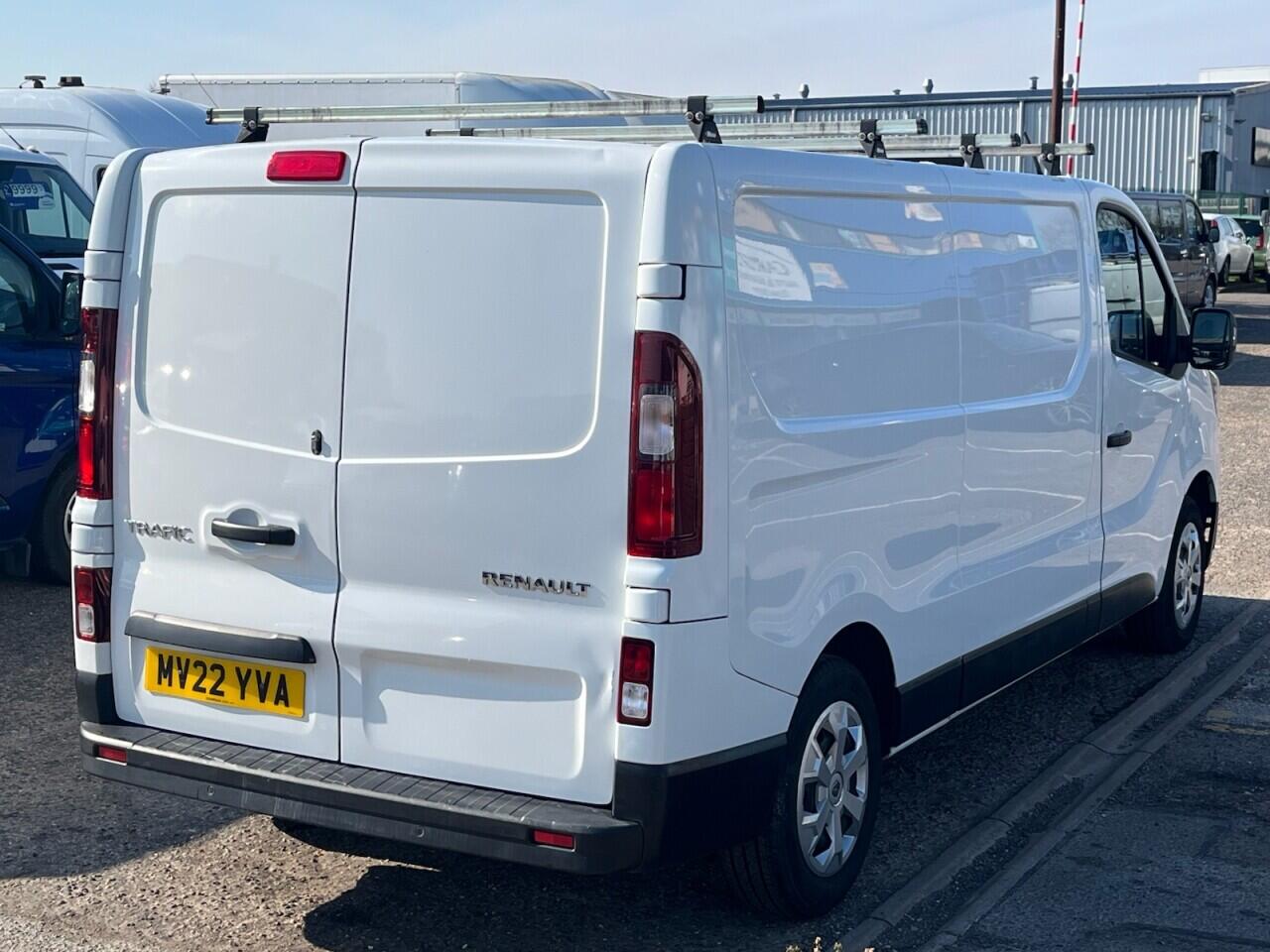 Used Renault Trafic 2022 for sale - 77958108: Photo 10