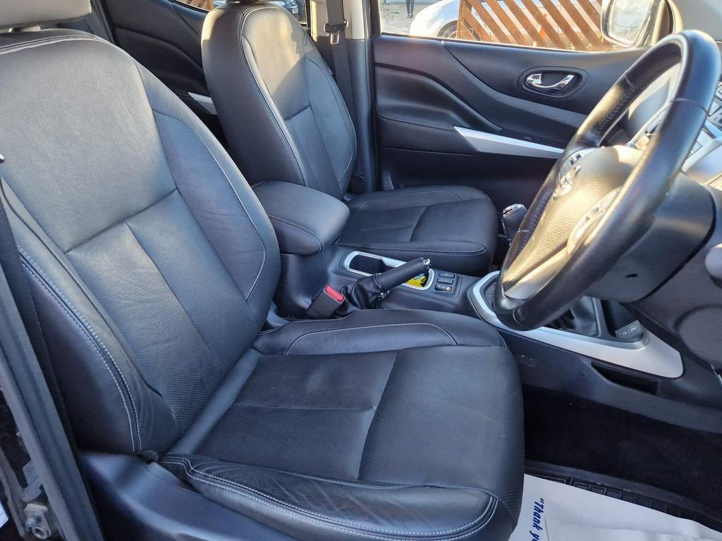 Used Nissan Navara 2020 for sale - 76701430: Photo 30