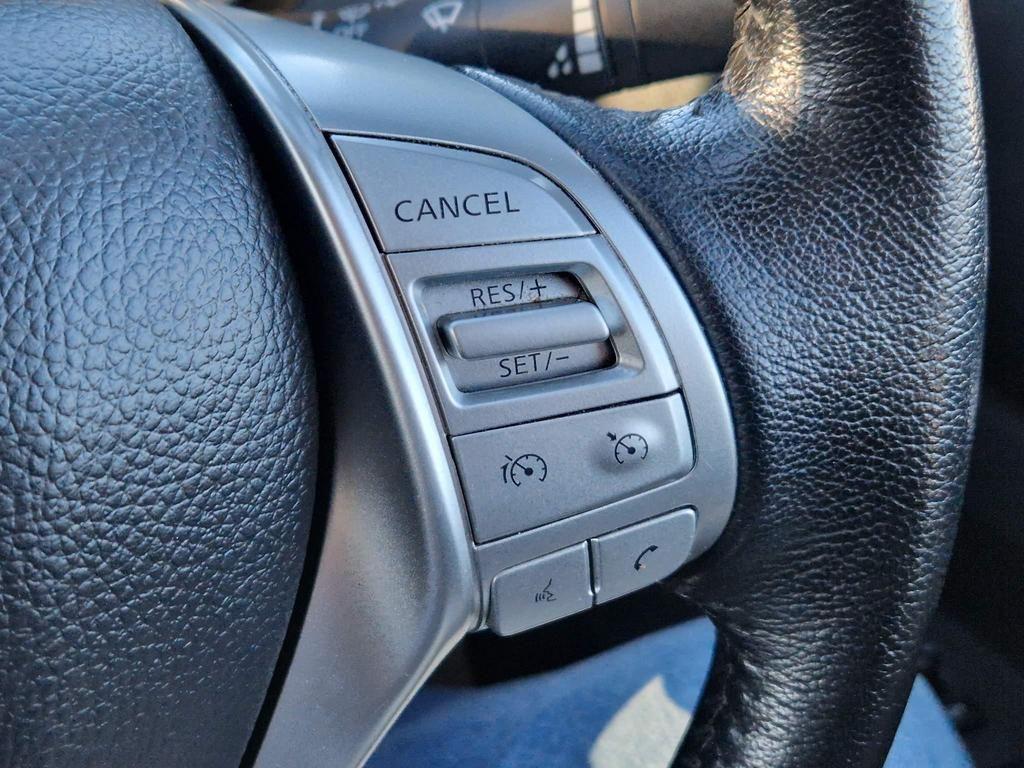 Used Nissan Navara 2020 for sale - 76701430: Photo 35