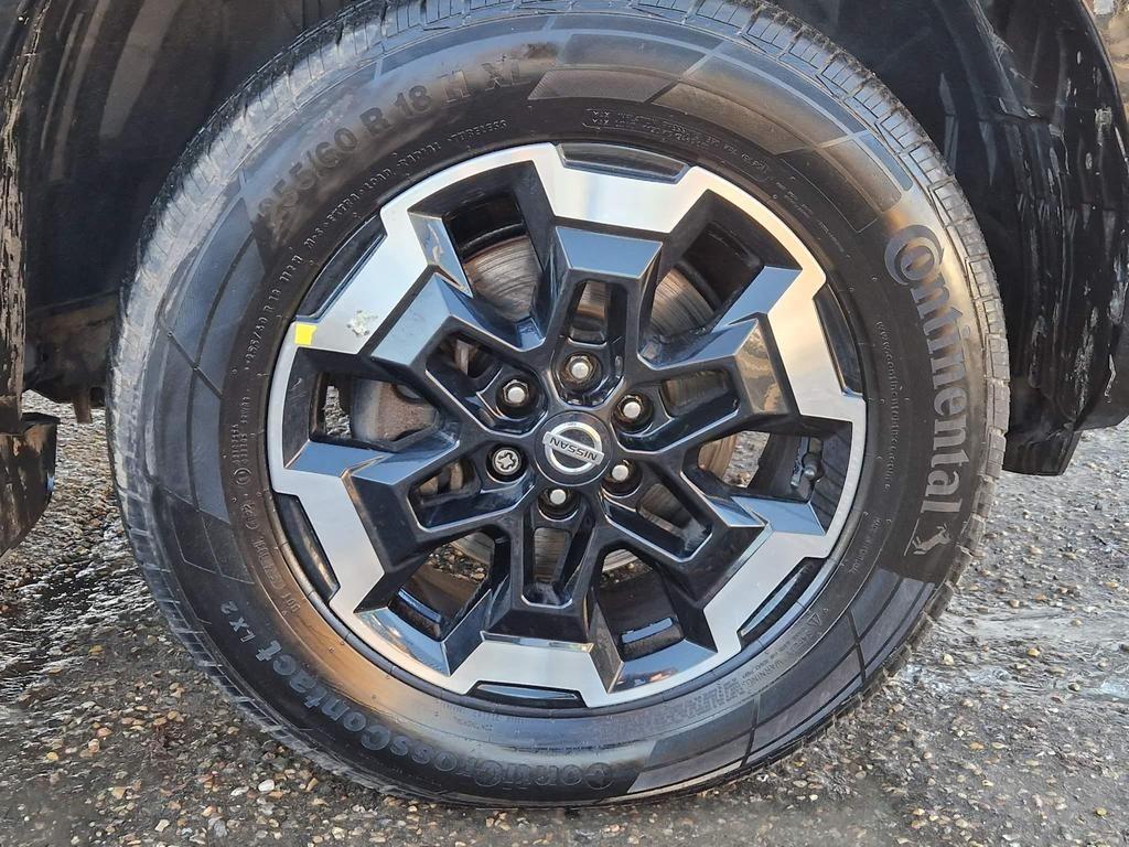 Used Nissan Navara 2020 for sale - 76701430: Photo 6