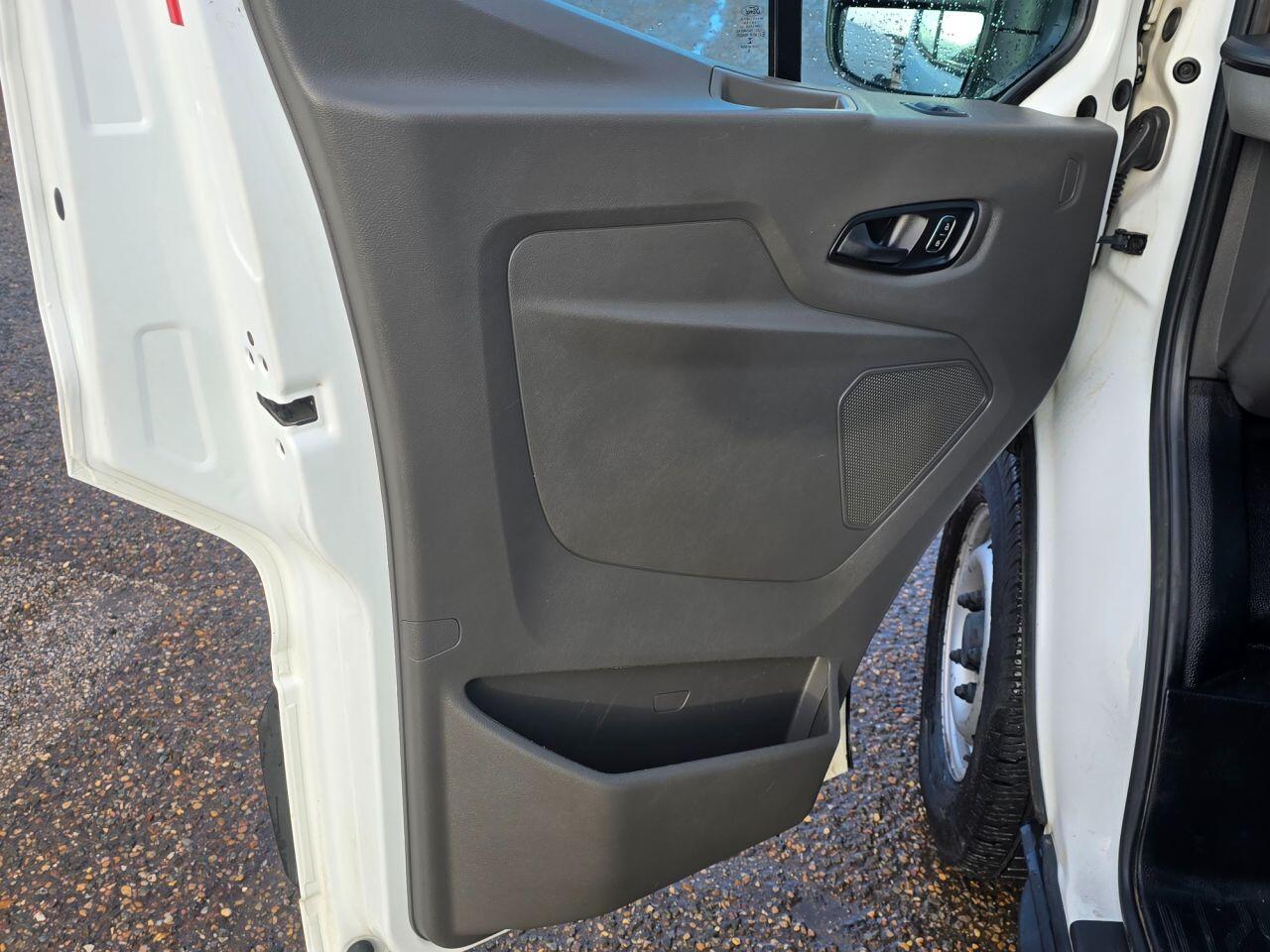 Used Ford Transit 2020 for sale - 76701017: Photo 11
