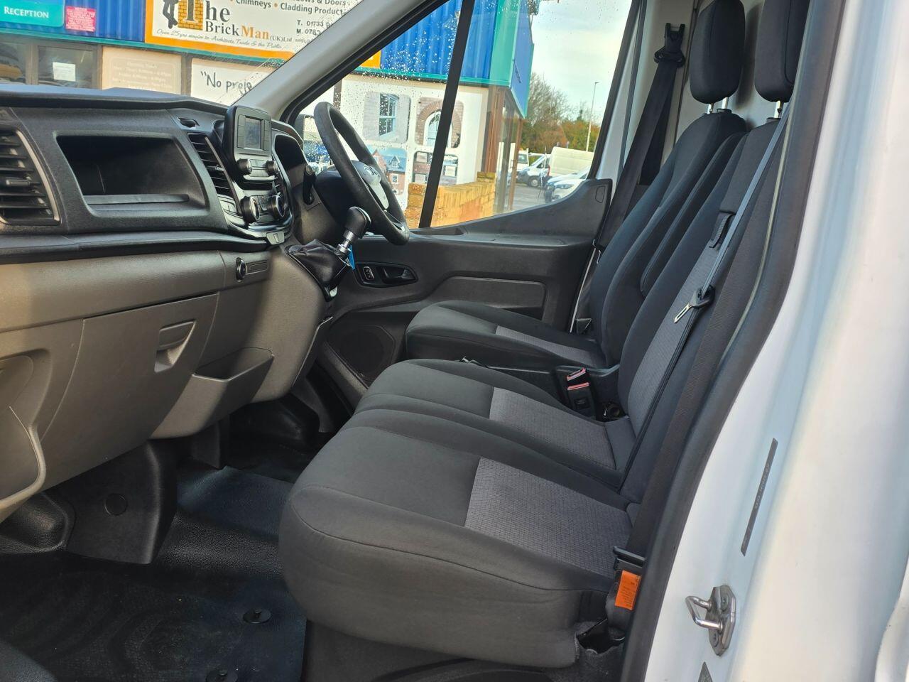 Used Ford Transit 2020 for sale - 76701017: Photo 13