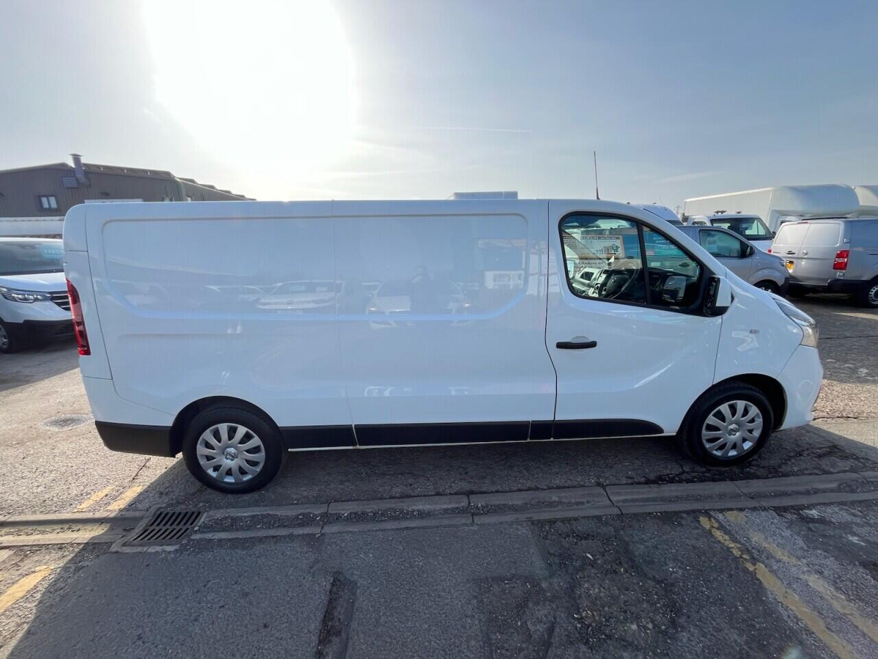 Used Nissan NV300 for sale - 77671350: Photo 11