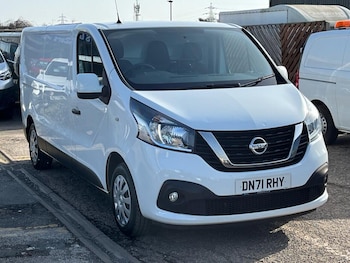 Used Nissan NV300 2021 for sale - 77671350: Photo