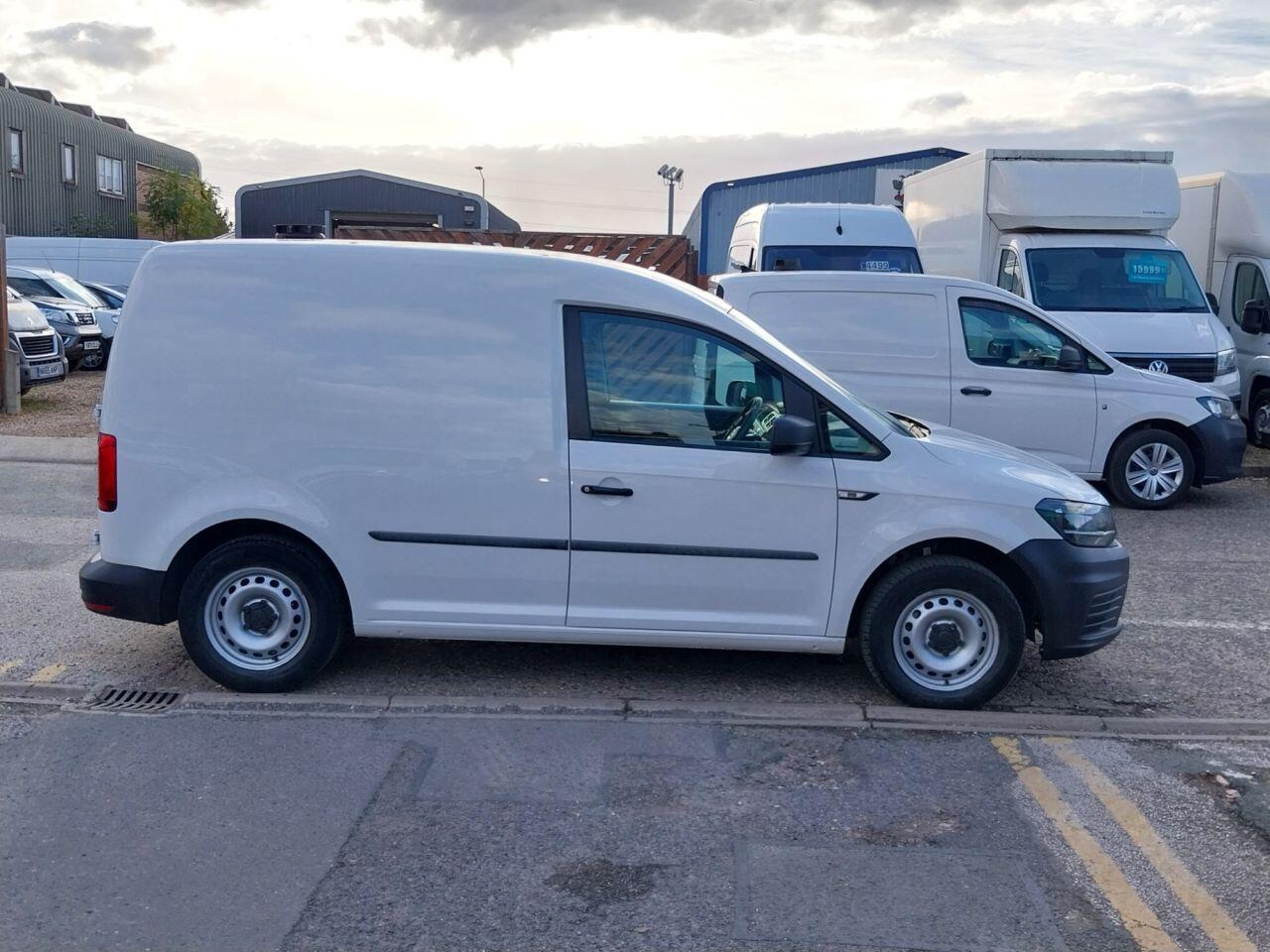 Used Volkswagen Caddy 2019 for sale - 76996390: Photo 3