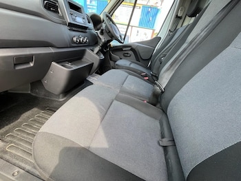 Used Nissan Interstar 2023 for sale - 78741403: Photo