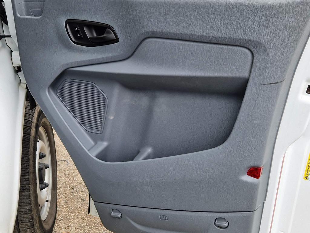 Used Ford Transit 2018 for sale - 76702274: Photo 18