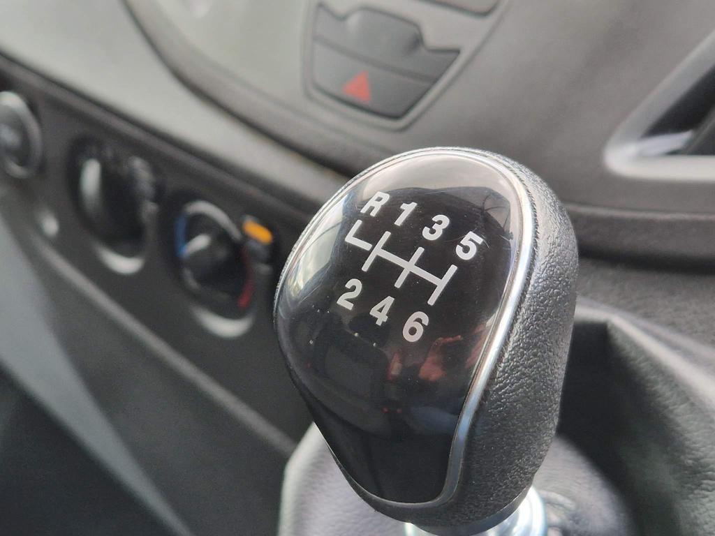 Used Ford Transit 2018 for sale - 76702274: Photo 24