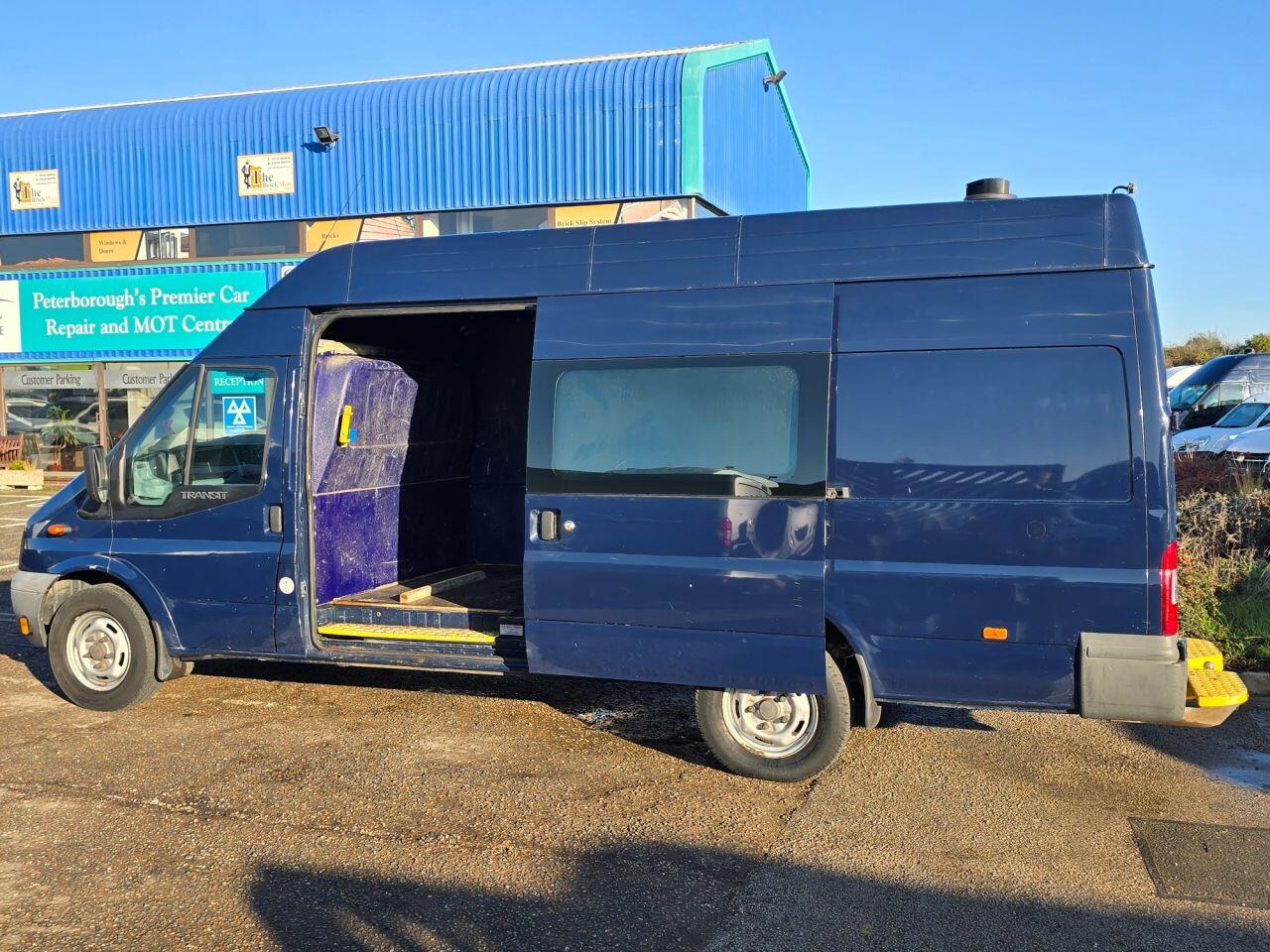 Used Ford Transit 2014 for sale - 77108982: Photo 9