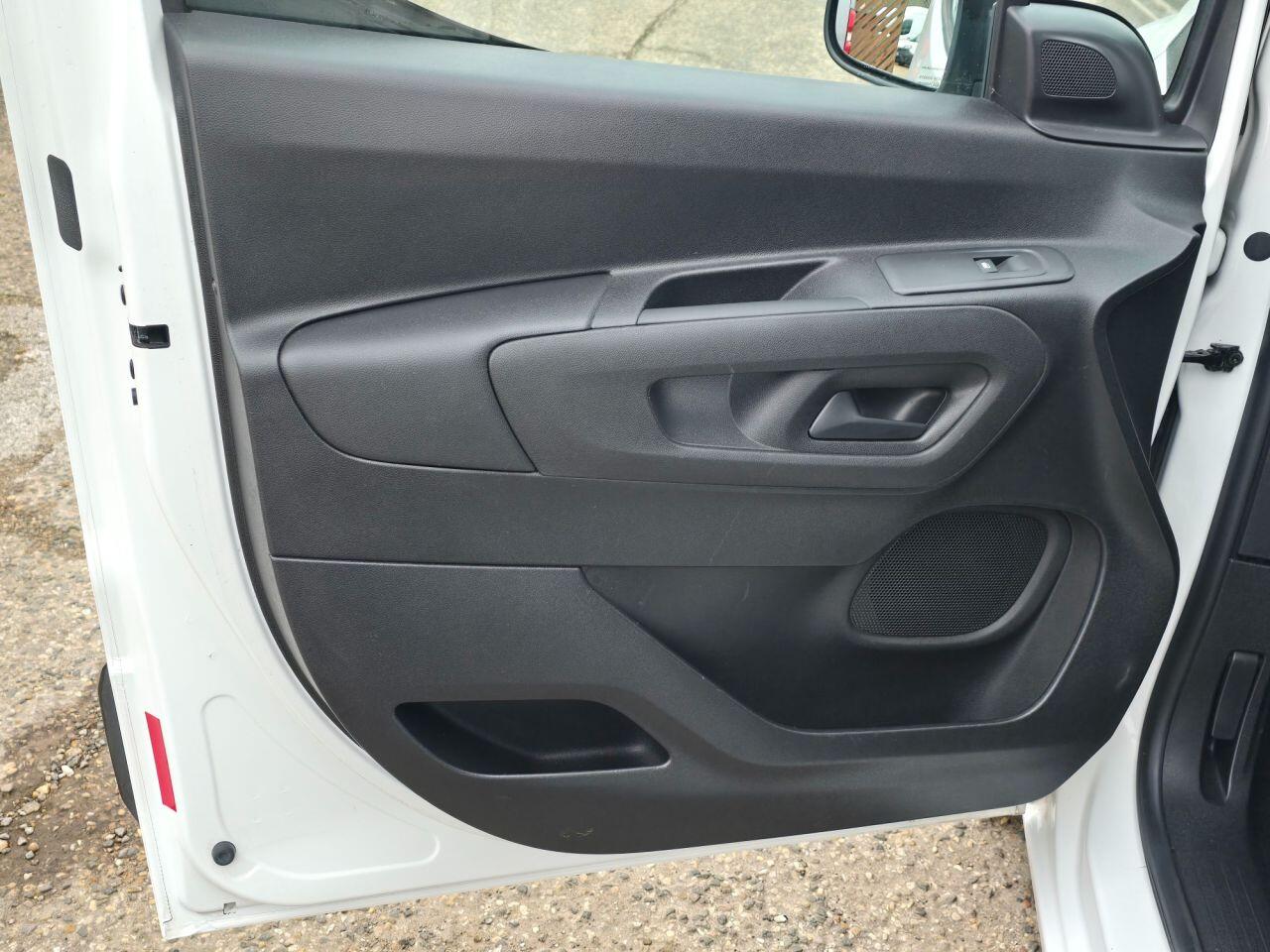 Used Vauxhall Combo 2019 for sale - 77066524: Photo 13