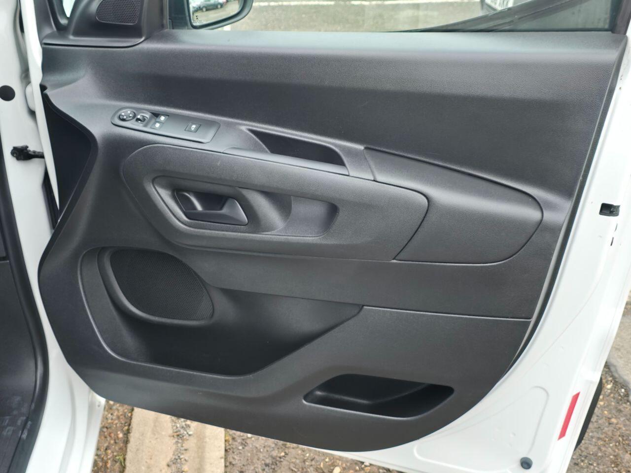 Used Vauxhall Combo 2019 for sale - 77066524: Photo 16