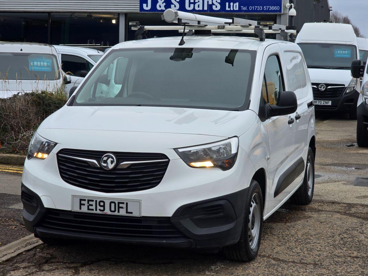 Used Vauxhall Combo 2019 for sale - 77066524: Photo 3