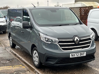 Renault Trafic feature image