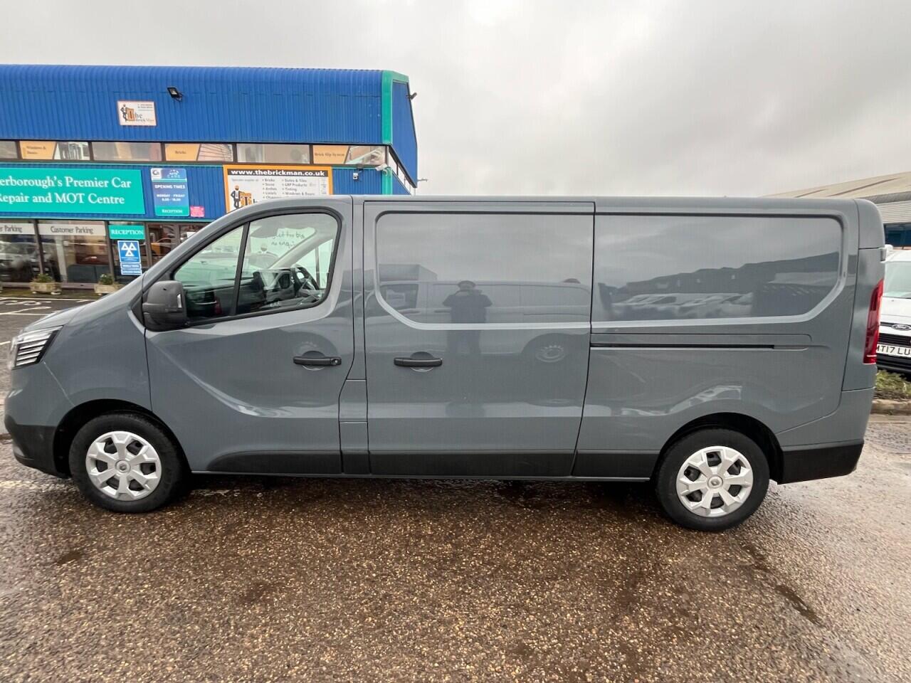 Used Renault Trafic 2022 for sale - 77613024: Photo 6
