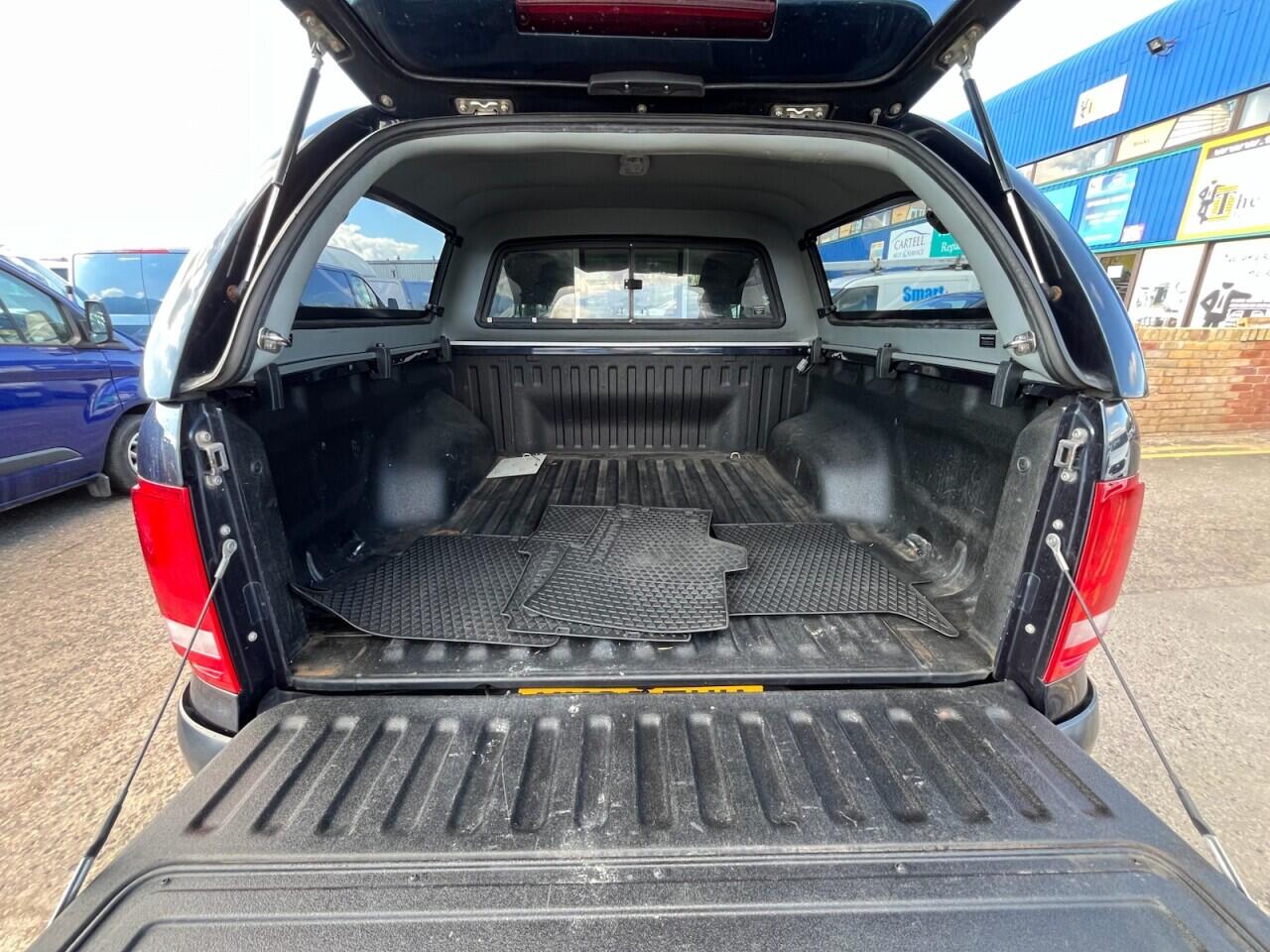 Used Volkswagen Amarok 2020 for sale - 78086523: Photo 12