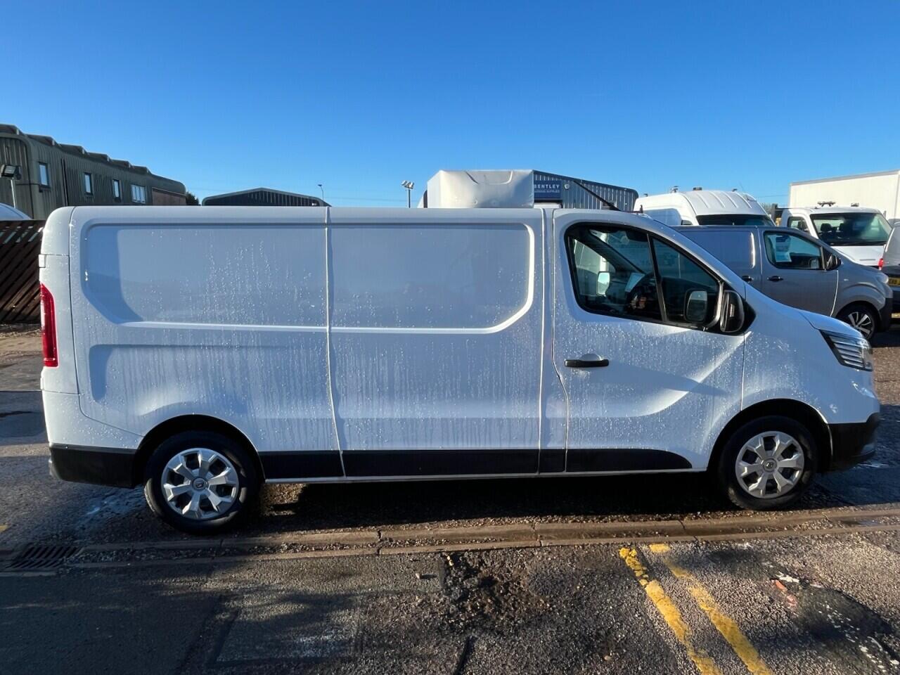 Used Renault Trafic 2024 for sale - 77565109: Photo 11