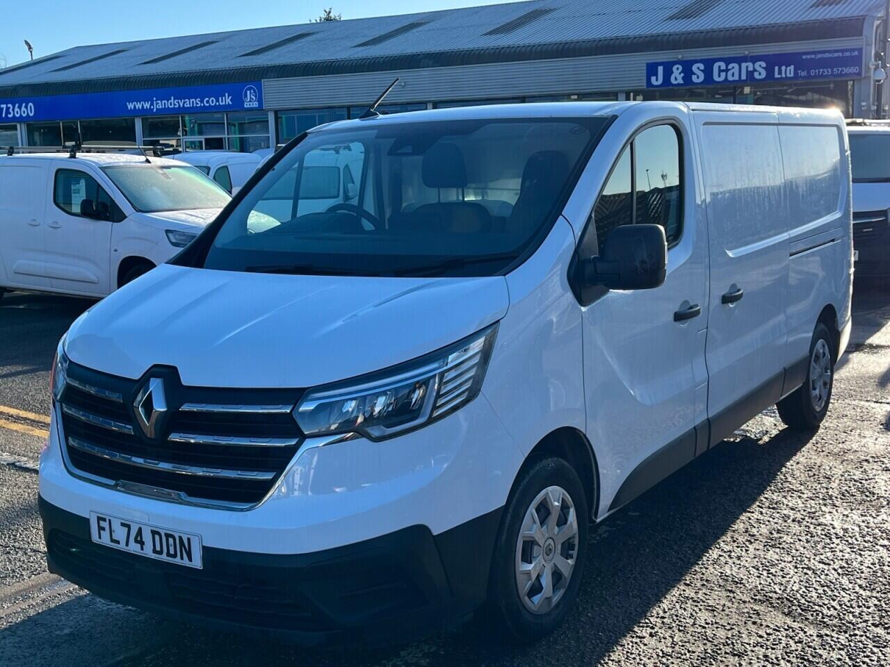 Used Renault Trafic 2024 for sale - 77565109: Photo 3