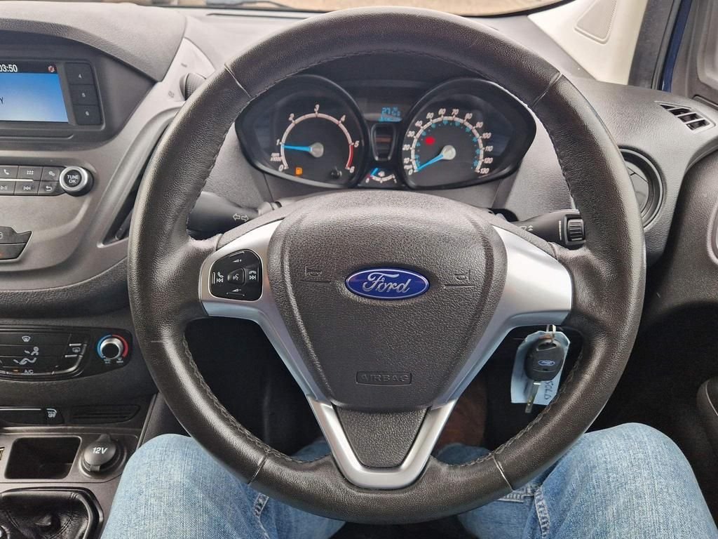 Used Ford Transit Courier 2019 for sale - 76558708: Photo 24