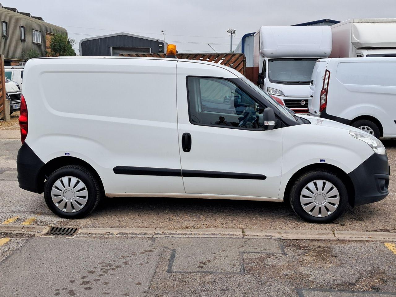 Used Vauxhall Combo 2013 for sale - 76701132: Photo 4