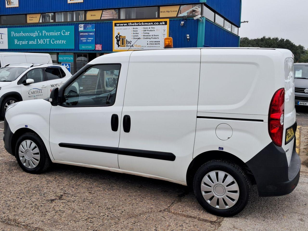Used Vauxhall Combo 2013 for sale - 76701132: Photo 8