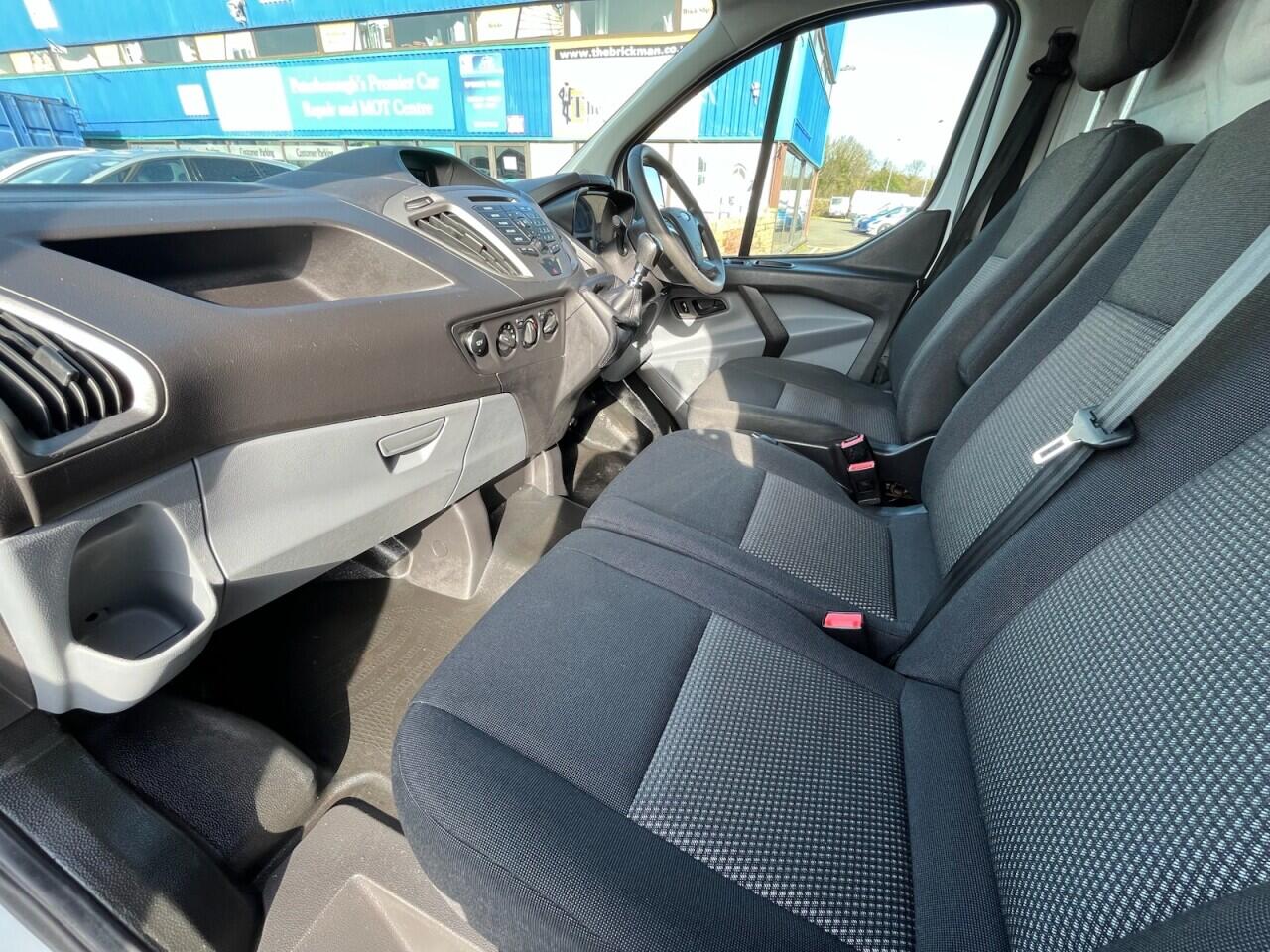 Used Ford Transit Custom for sale - 77670795: Photo 4