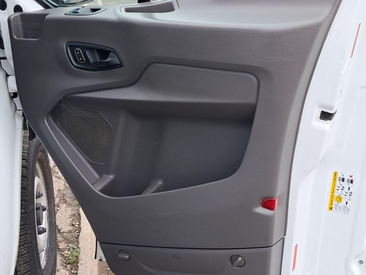 Used Ford Transit 2020 for sale - 76700981: Photo 14