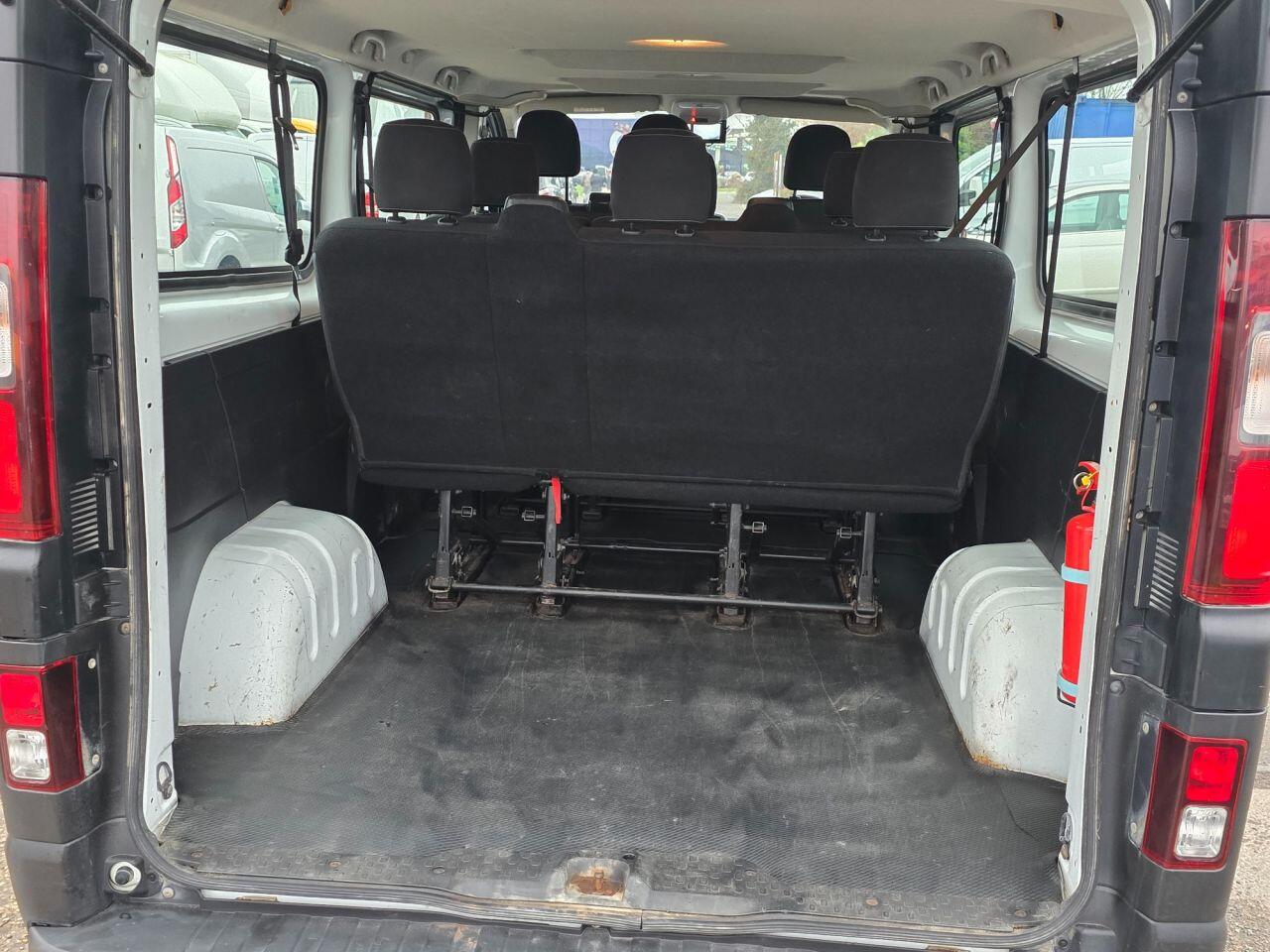 Used Vauxhall Vivaro 2017 for sale - 77057614: Photo 10