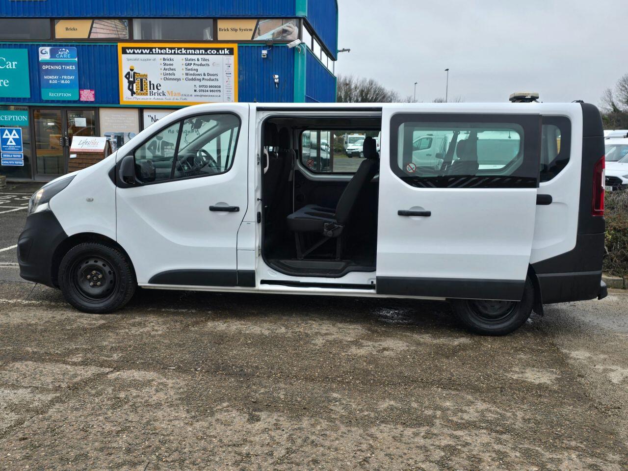 Used Vauxhall Vivaro 2017 for sale - 77057614: Photo 12