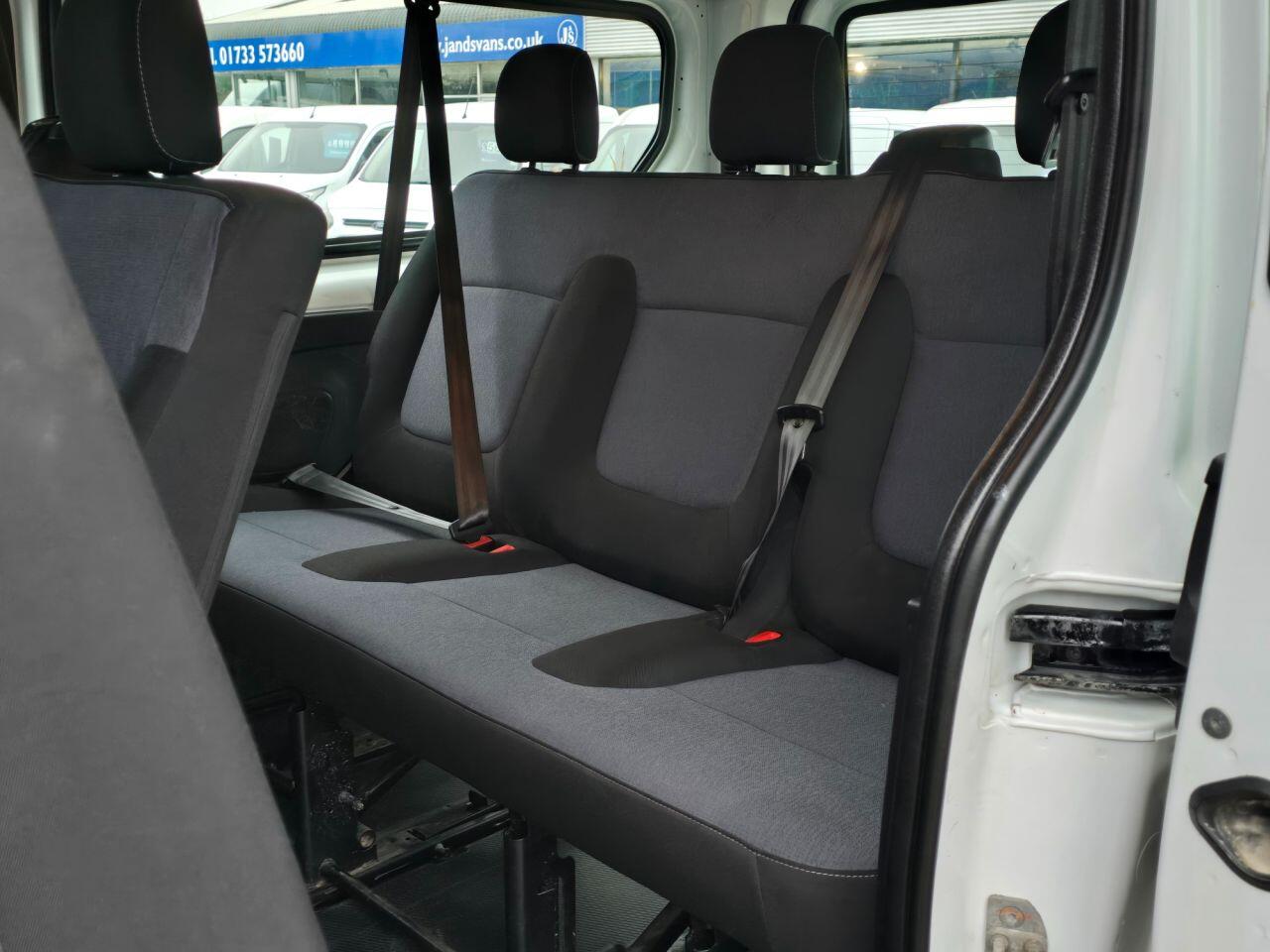 Used Vauxhall Vivaro 2017 for sale - 77057614: Photo 13