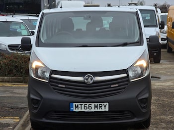 Used Vauxhall Vivaro 2017 for sale - 77057614: Photo