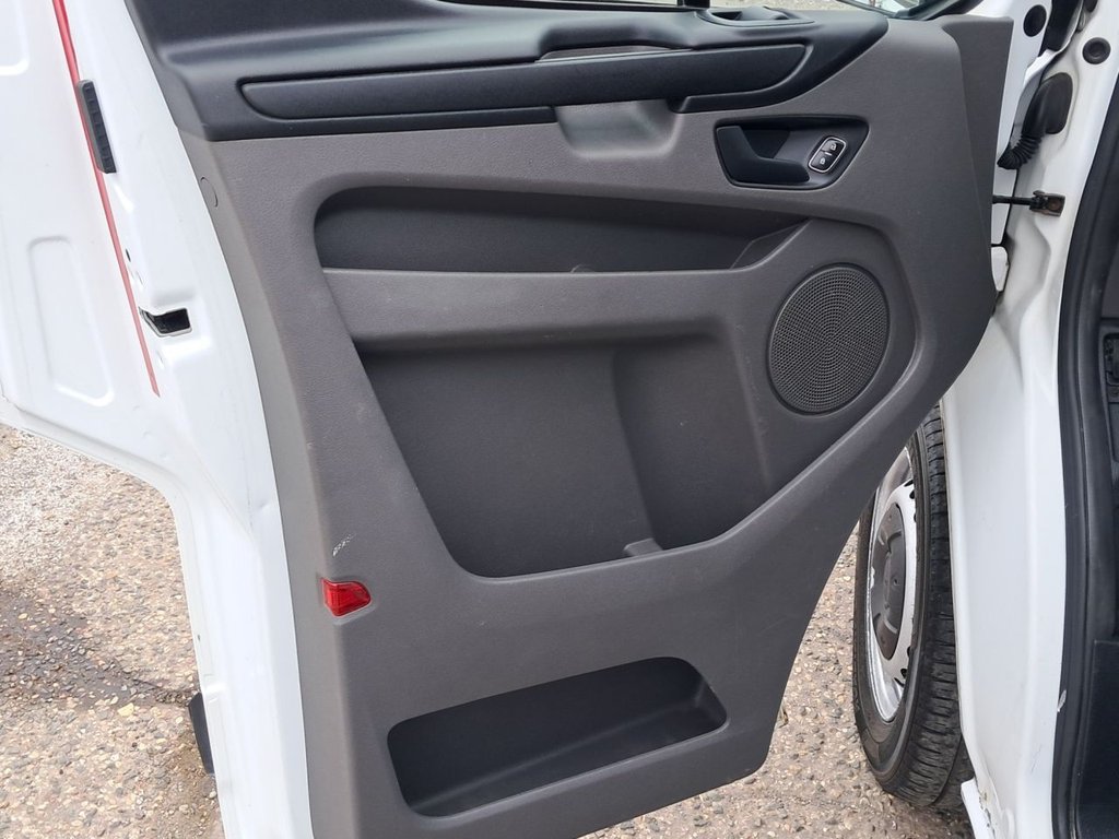 Used Ford Transit Custom 2020 for sale - 76558526: Photo 11
