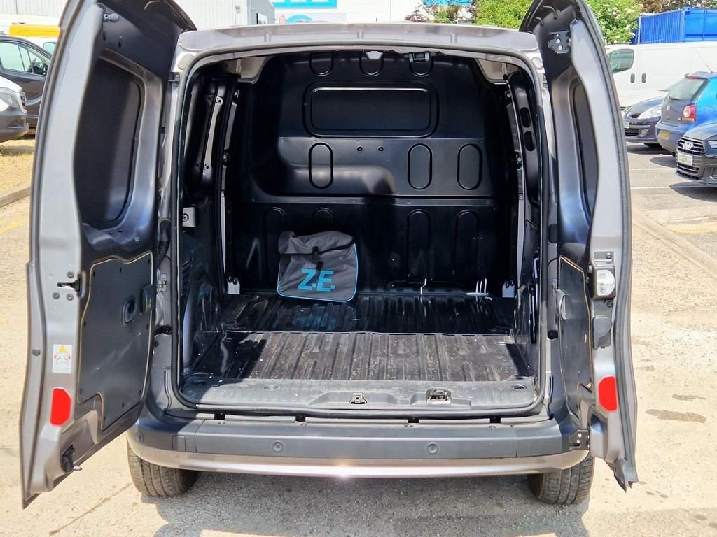 Used Renault Kangoo 2021 for sale - 76558706: Photo 14