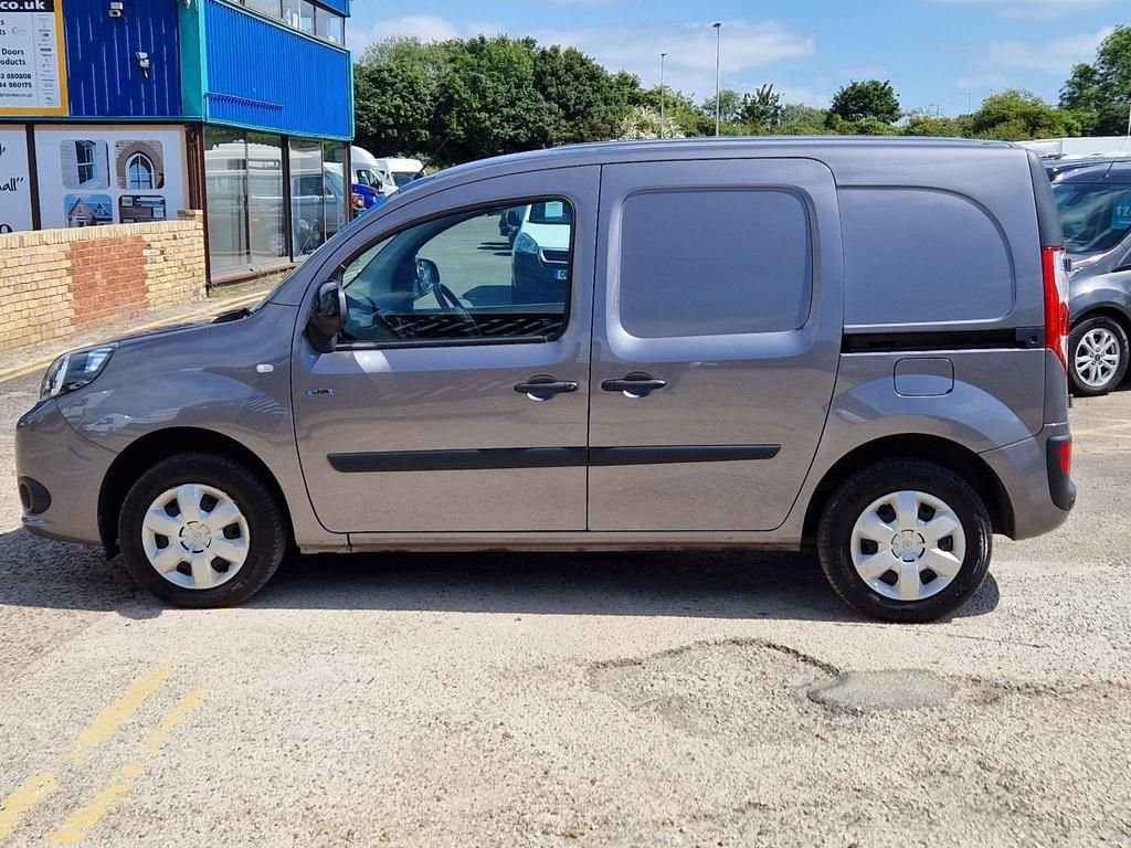 Used Renault Kangoo 2021 for sale - 76558706: Photo 16