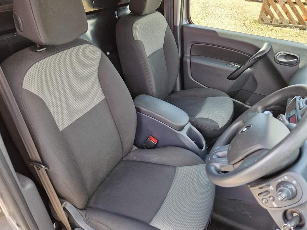 Used Renault Kangoo 2021 for sale - 76558706: Photo 24