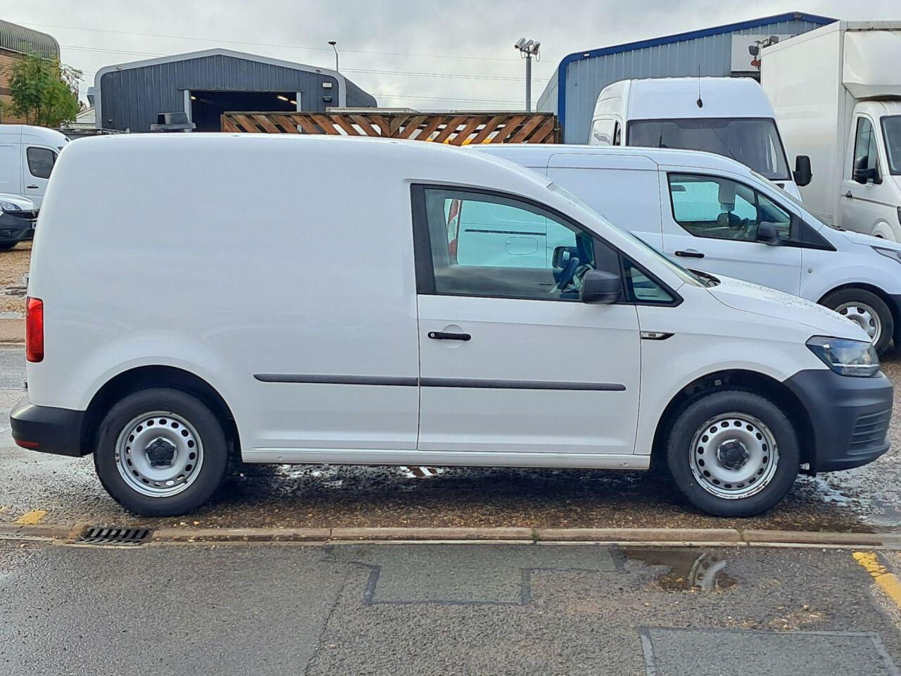 Used Volkswagen Caddy for sale - 76702215: Photo 4