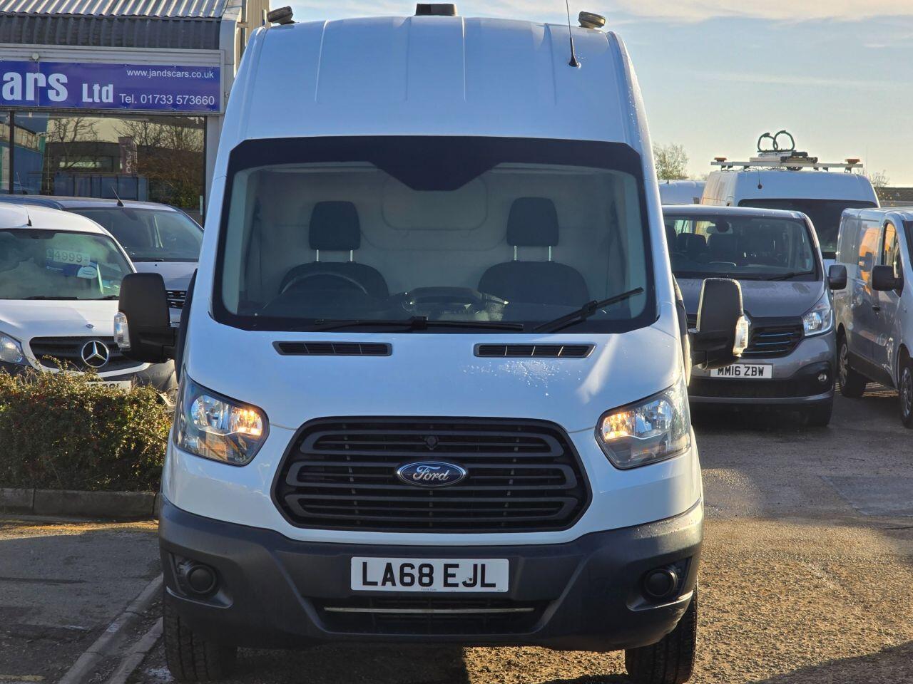 Used Ford Transit 2019 for sale - 76714879: Photo 2