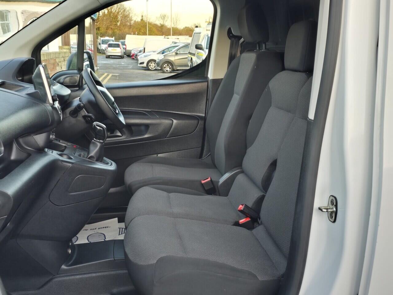 Used Peugeot Partner 2021 for sale - 77131135: Photo 13