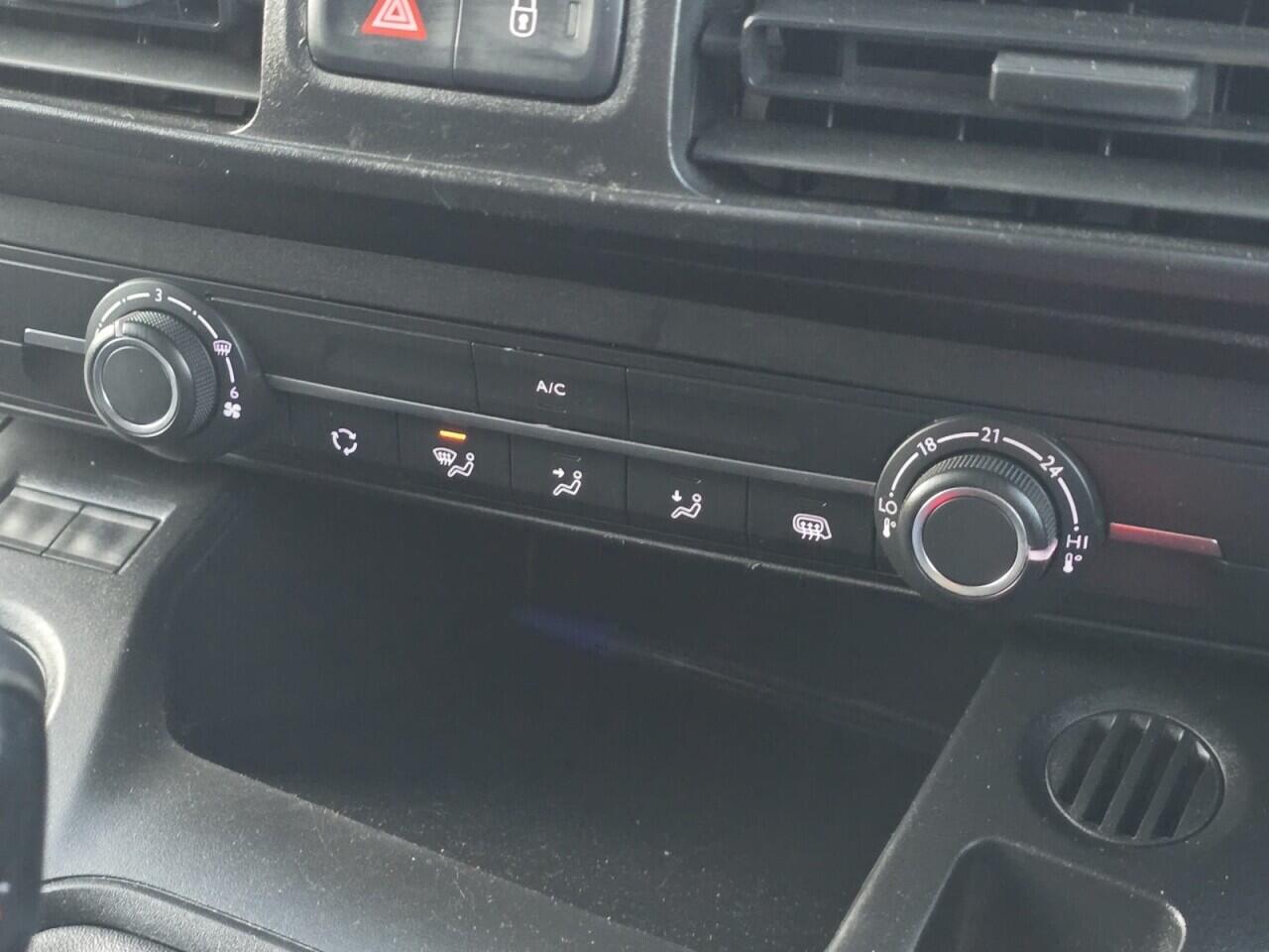 Used Peugeot Partner 2021 for sale - 77131135: Photo 22