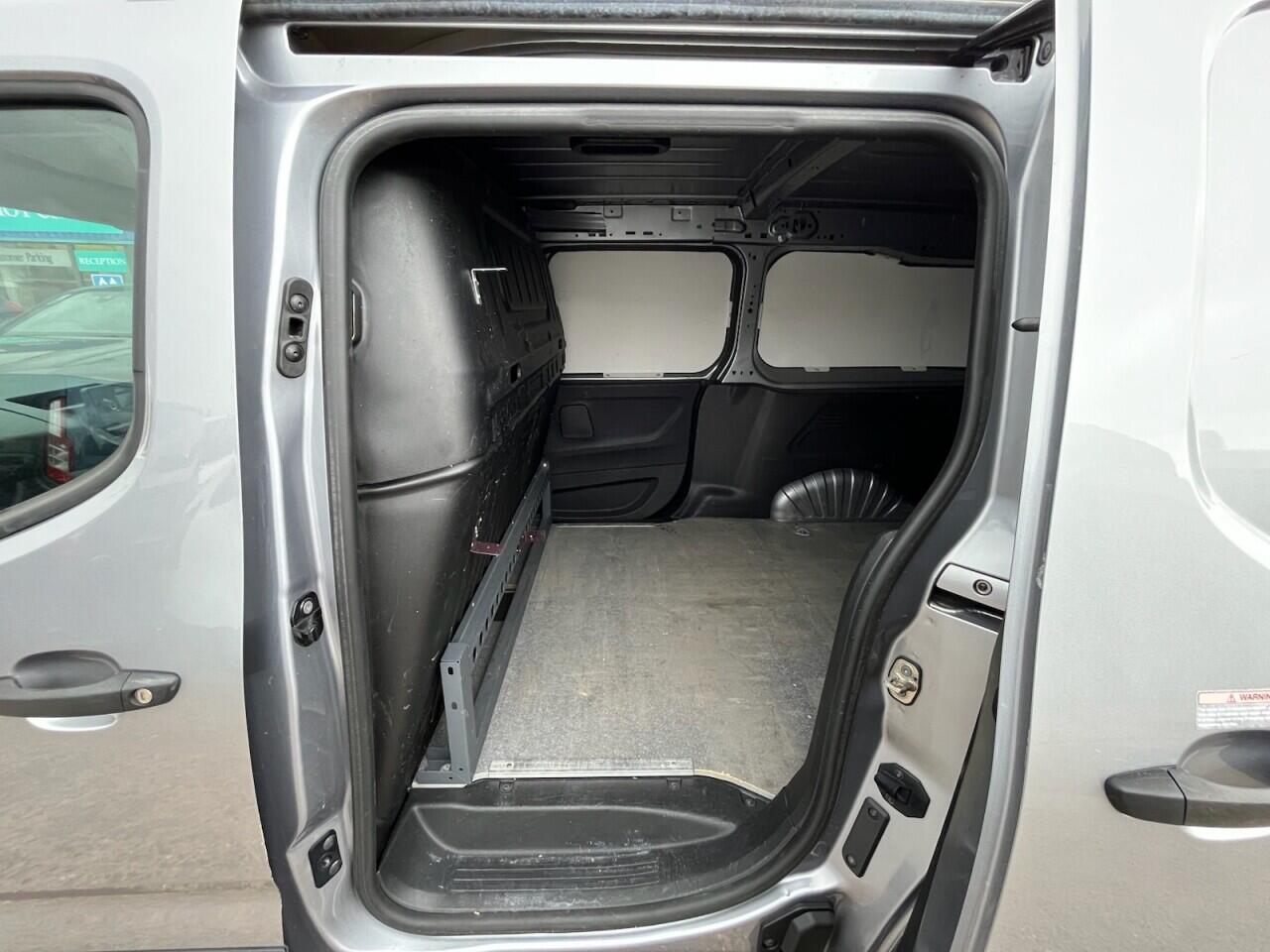 Used Vauxhall Combo 2020 for sale - 78204926: Photo 5