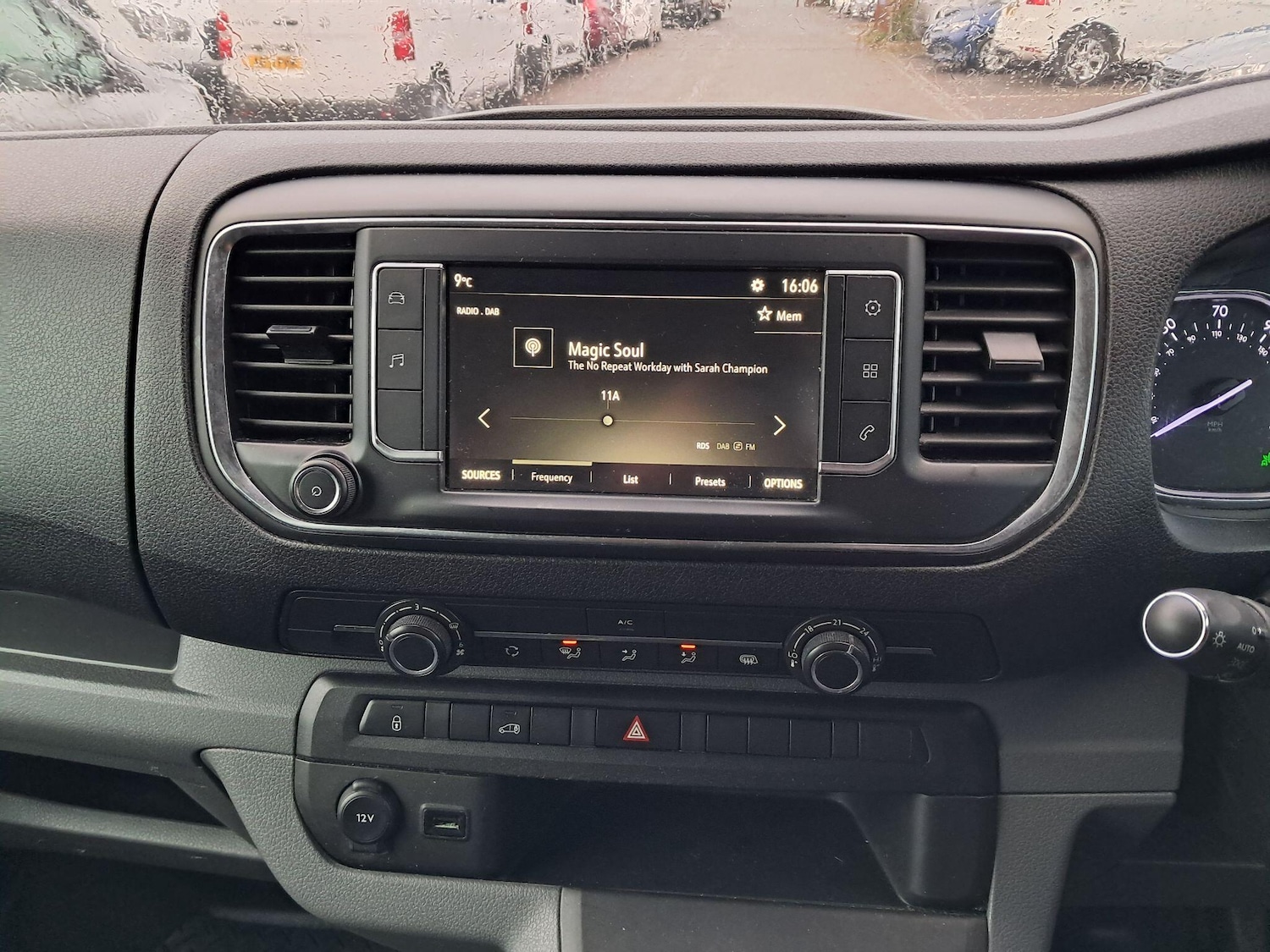 Used Vauxhall Vivaro 2021 for sale - 76975852: Photo 16