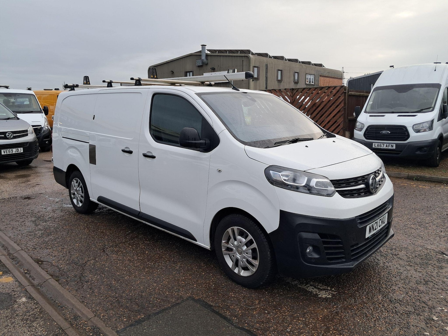 Used Vauxhall Vivaro 2021 for sale - 76975852: Photo 3
