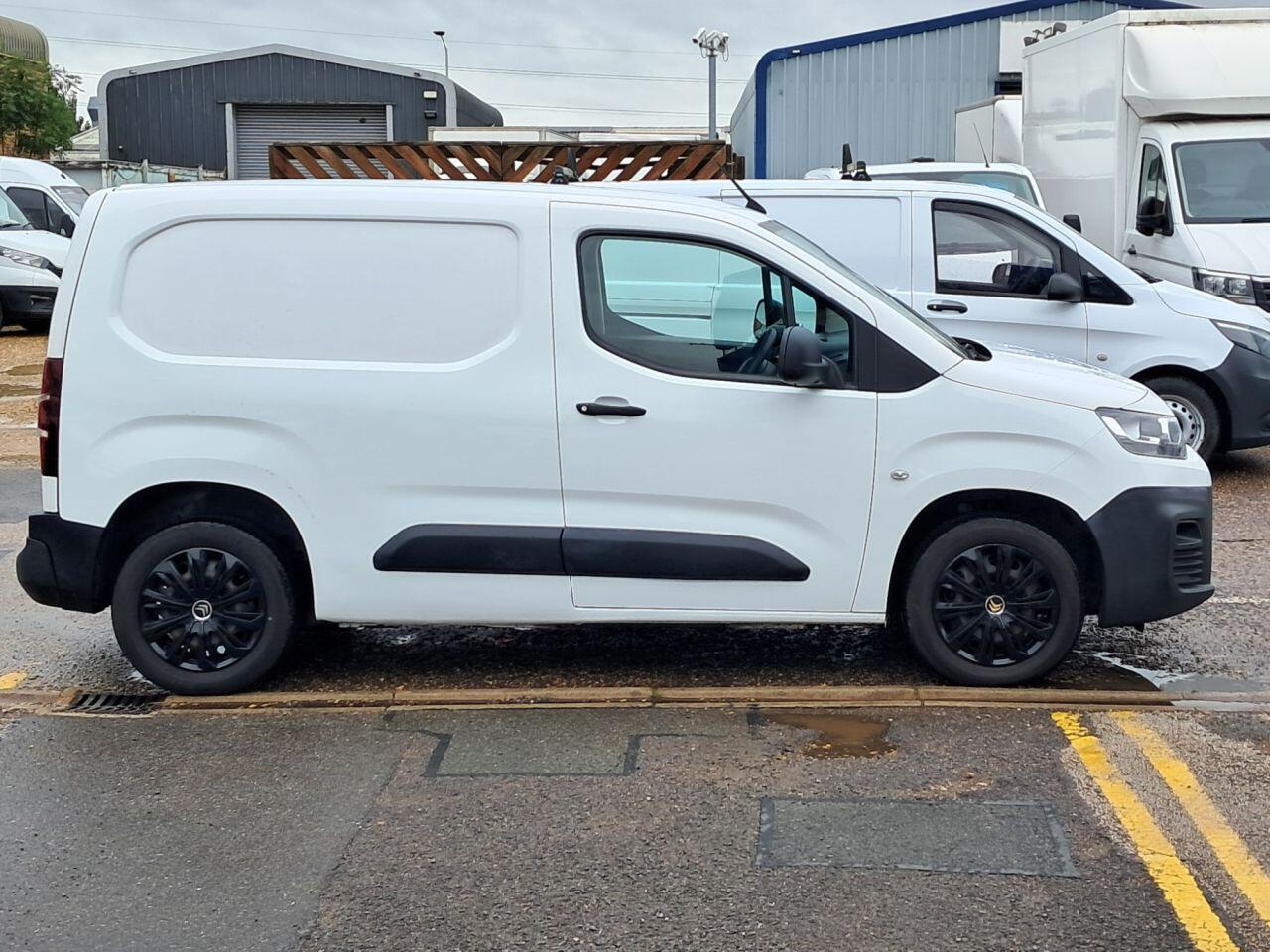 Used Citroen Berlingo 2019 for sale - 76701091: Photo 3