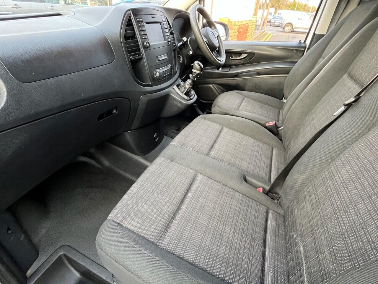 Used Mercedes-Benz Vito 2017 for sale - 77468509: Photo 4