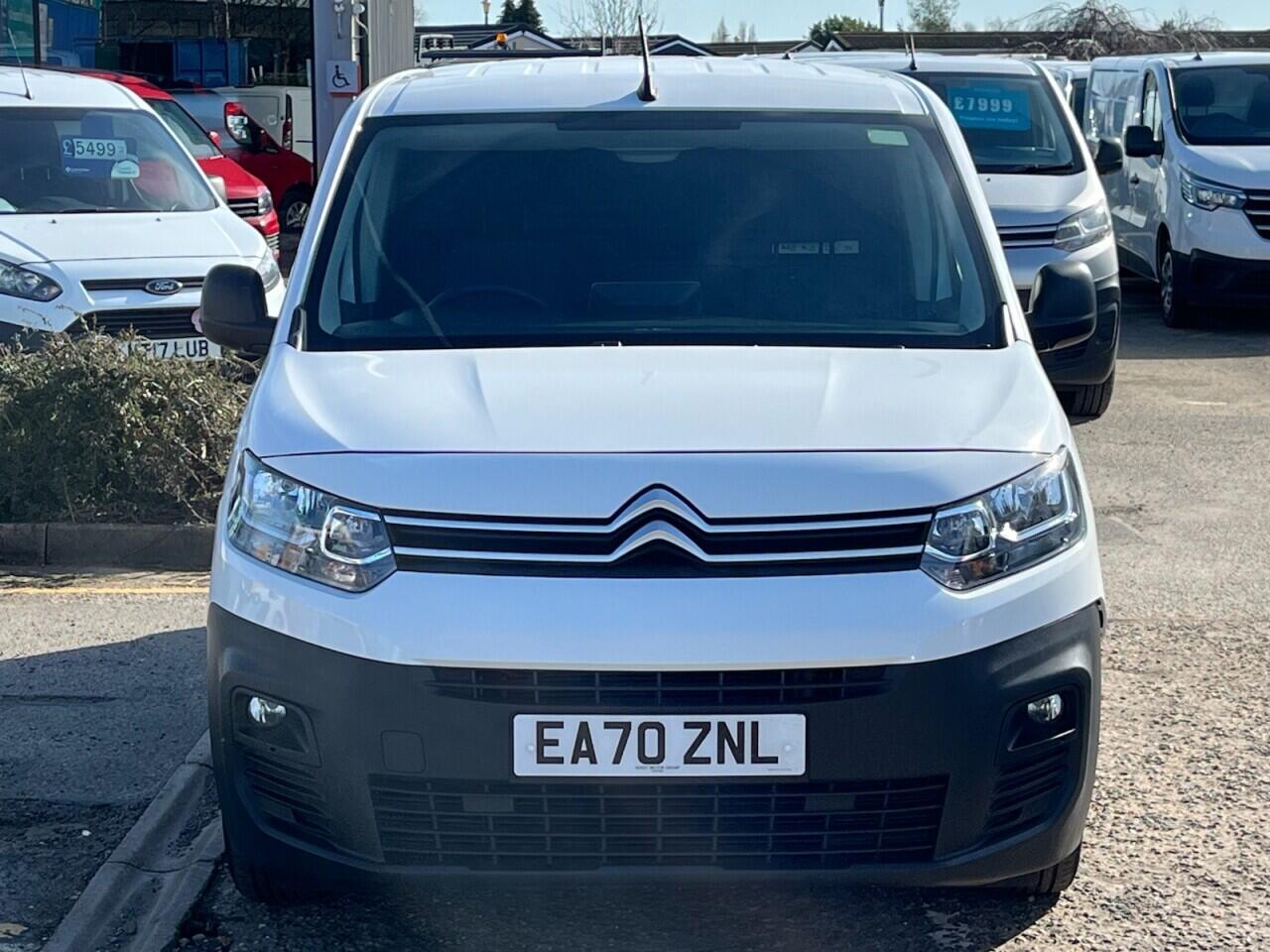 Used Citroen Berlingo 2021 for sale - 77738742: Photo 2