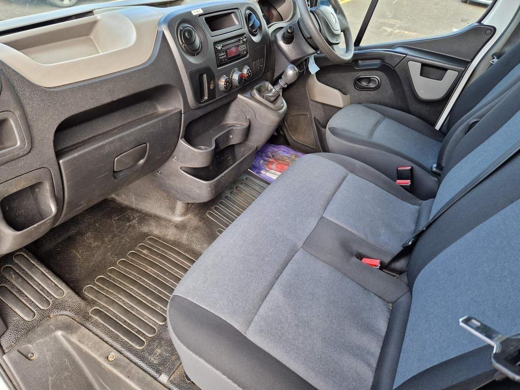 Used Renault Master 2017 for sale - 76702300: Photo 16