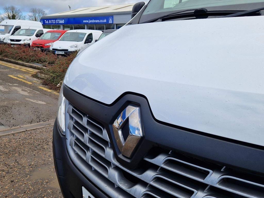 Used Renault Master 2017 for sale - 76702300: Photo 6