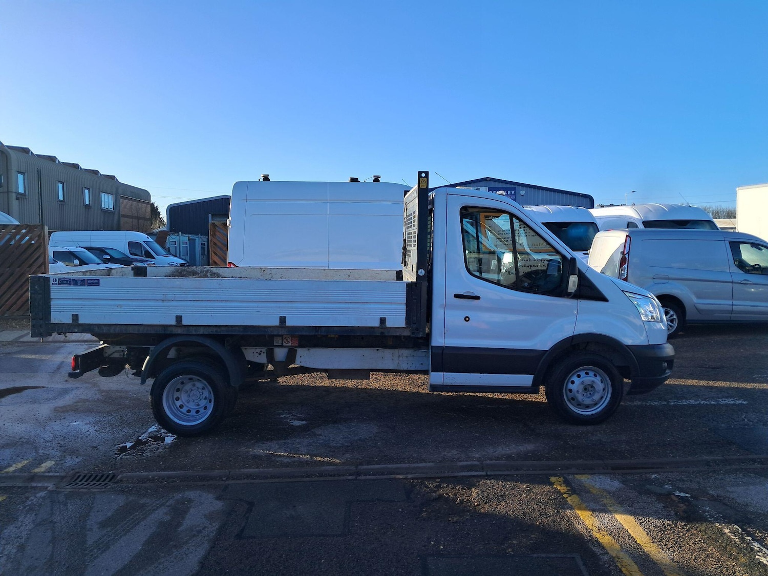 Used Ford Transit for sale - 77016085: Photo 2