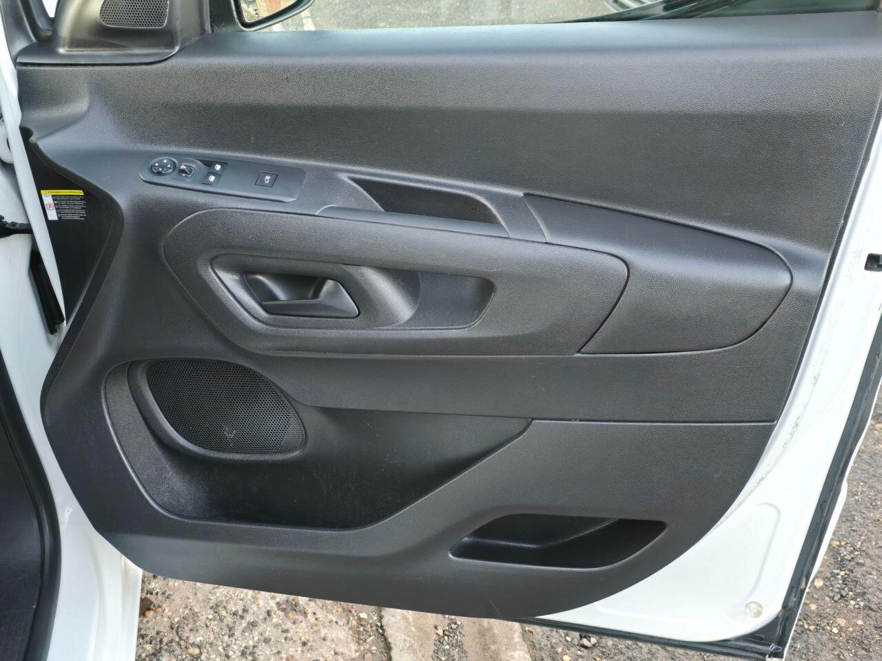 Used Citroen Berlingo 2021 for sale - 77958529: Photo 15