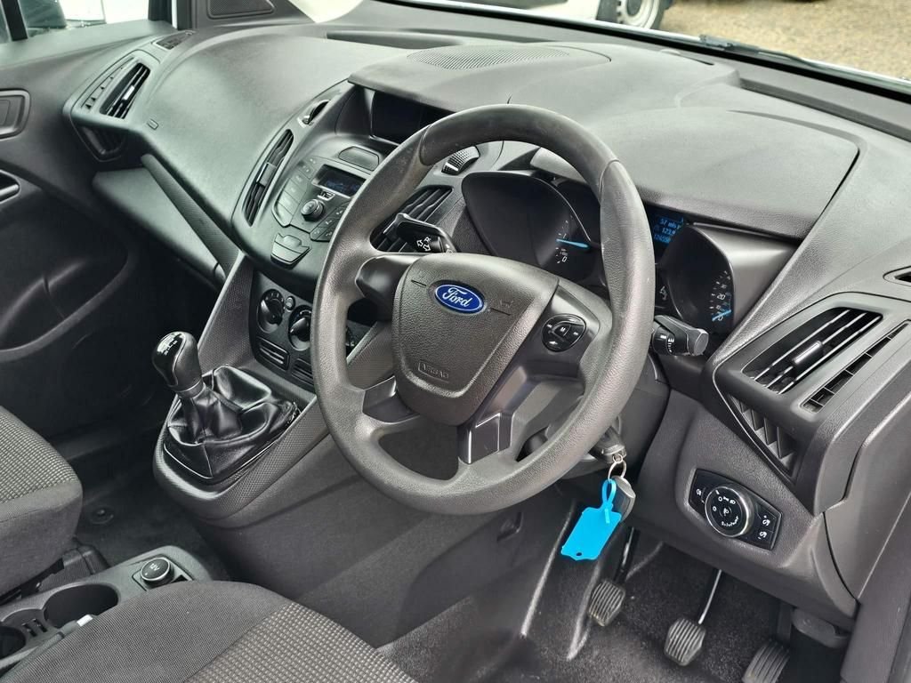 Used Ford Transit Connect 2017 for sale - 76558840: Photo 17
